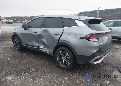 2024 Kia Sportage Ex z USA, uszkodzony, nr VIN KNDPV3DF2R7269573